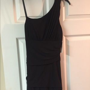 One shoulder dress